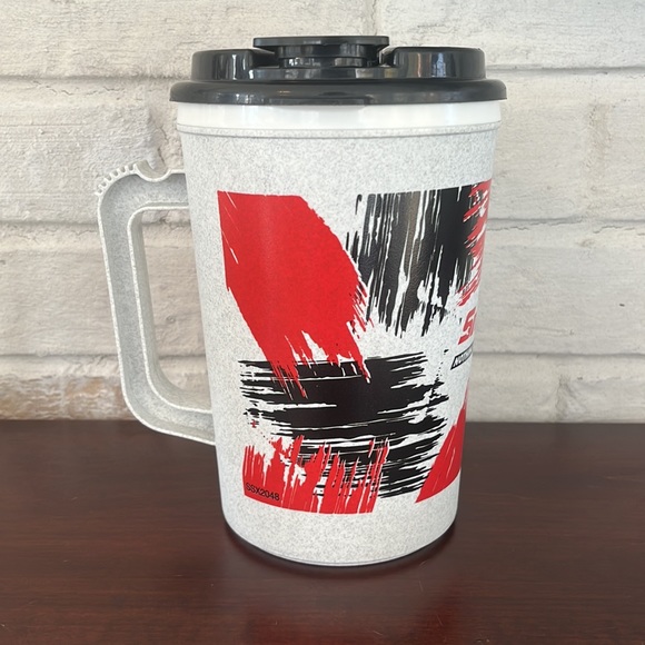 Snap-On Hot or Cold Mug 32oz - Picture 3 of 7